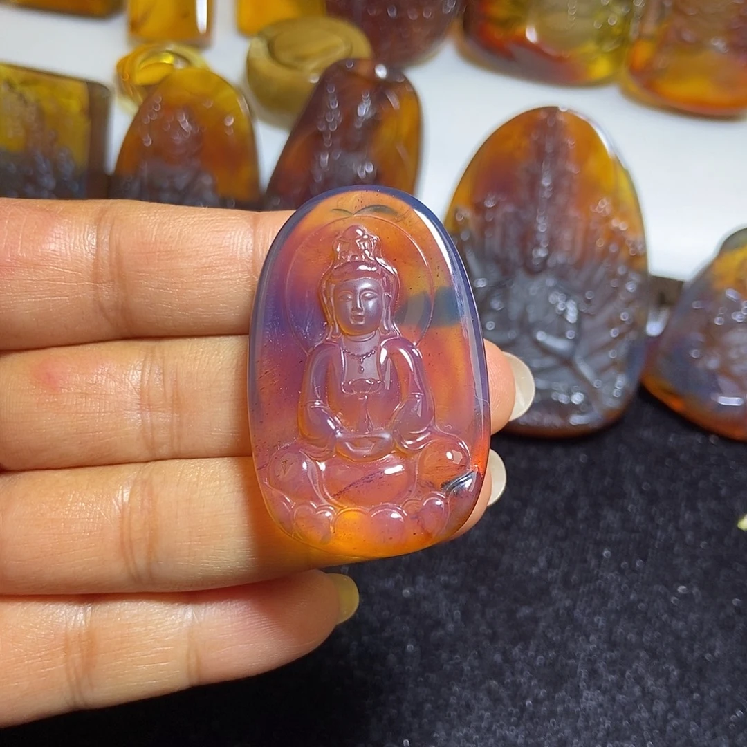琥珀颈饰未镶嵌缅甸天然琥珀吊坠
