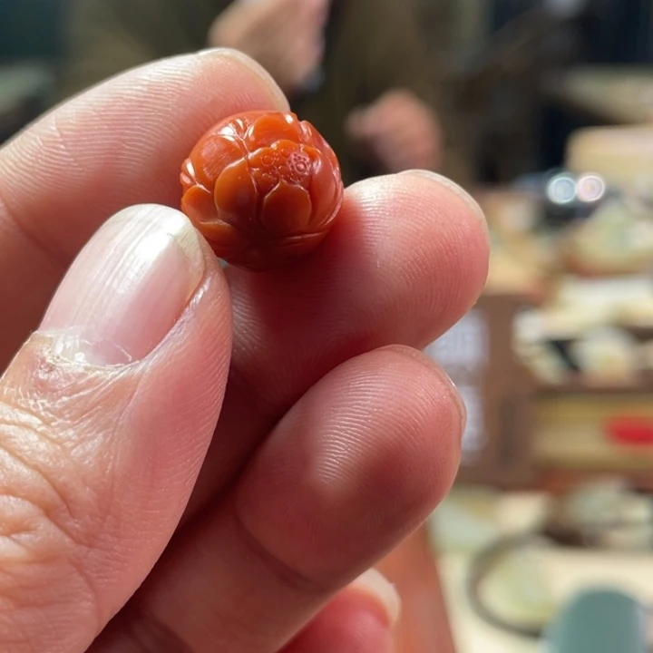 颈饰未镶嵌南红玛瑙