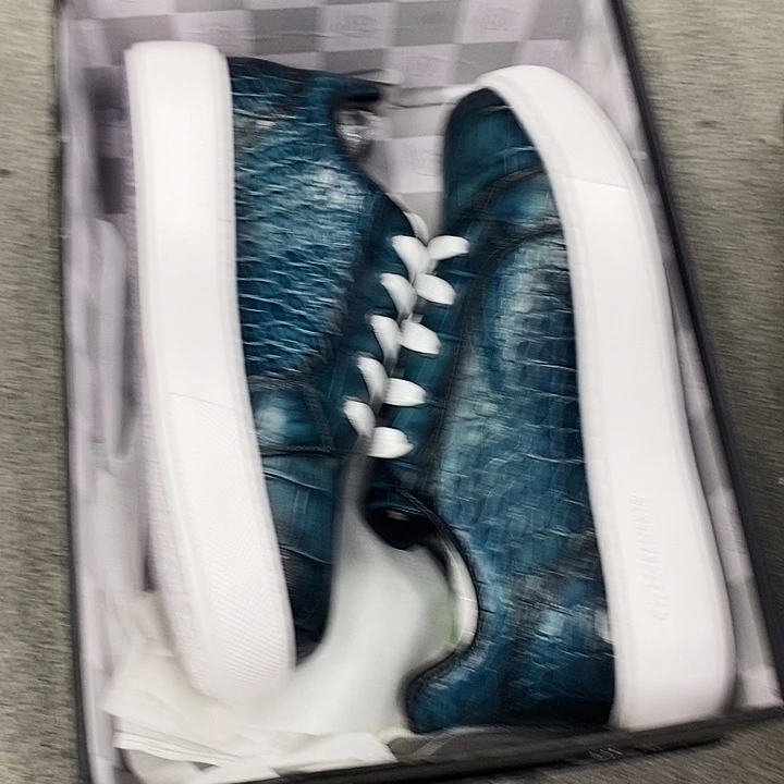 谨***言真皮41码青蓝色xl板鞋