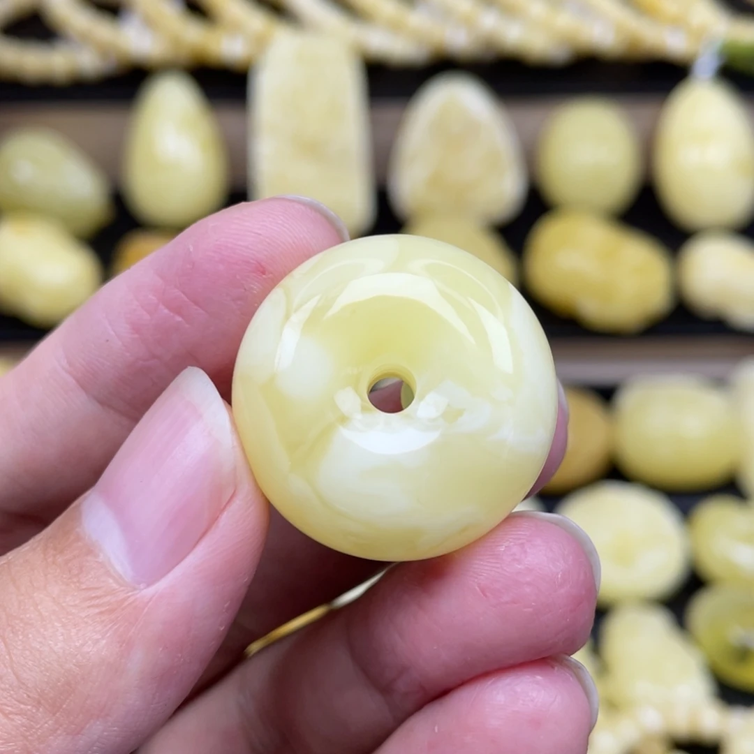 琥珀未镶嵌裸石琥珀蜜蜡