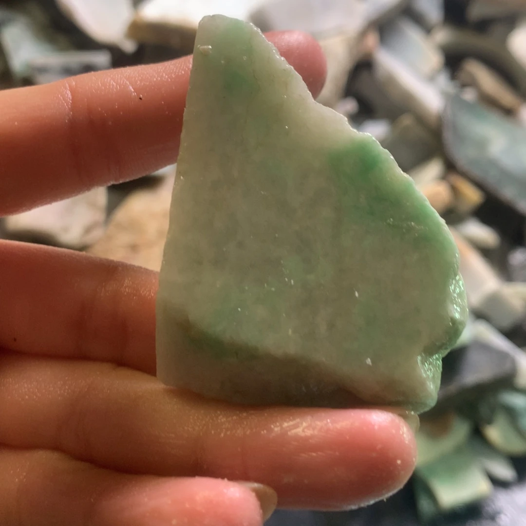 翡翠颈饰未镶嵌缅甸翡翠