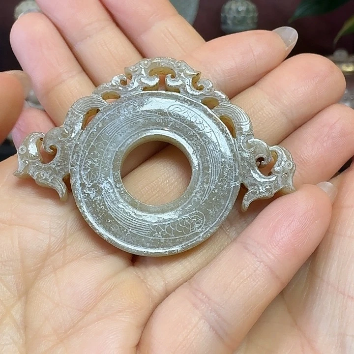 和田玉挂件未镶嵌神*一