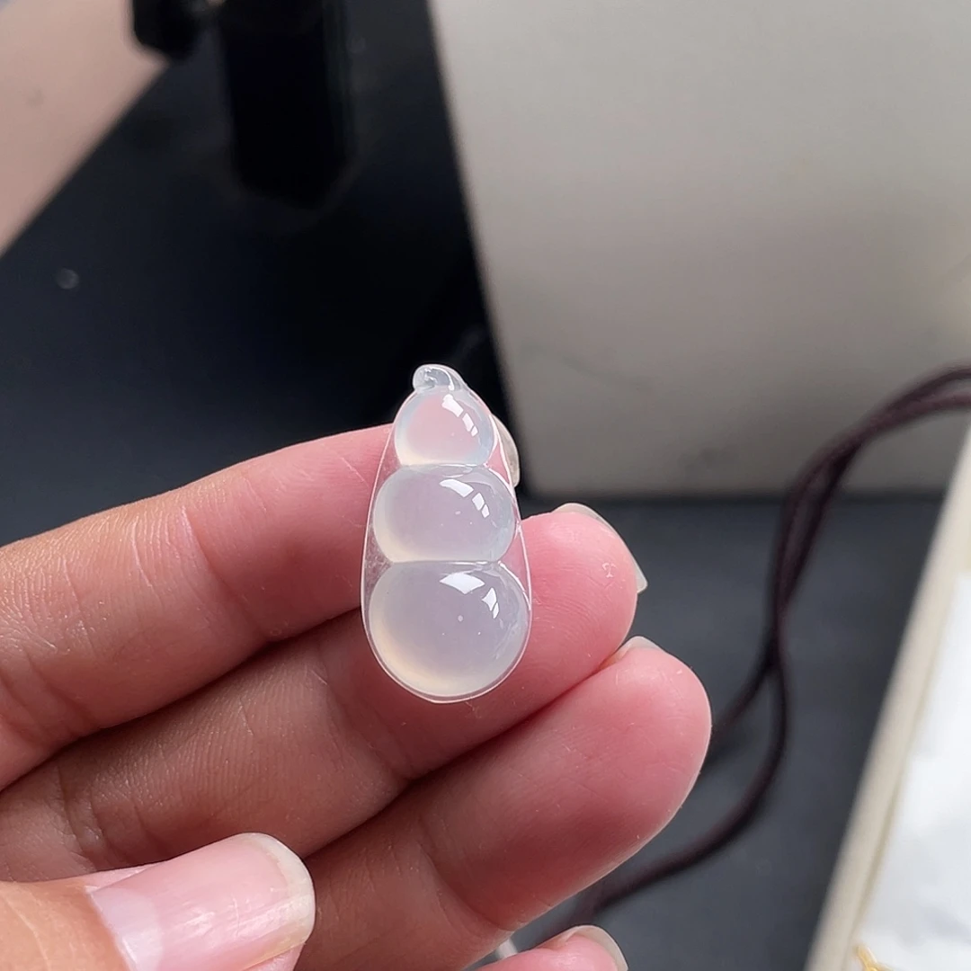 翡翠未镶嵌颈饰5988888888