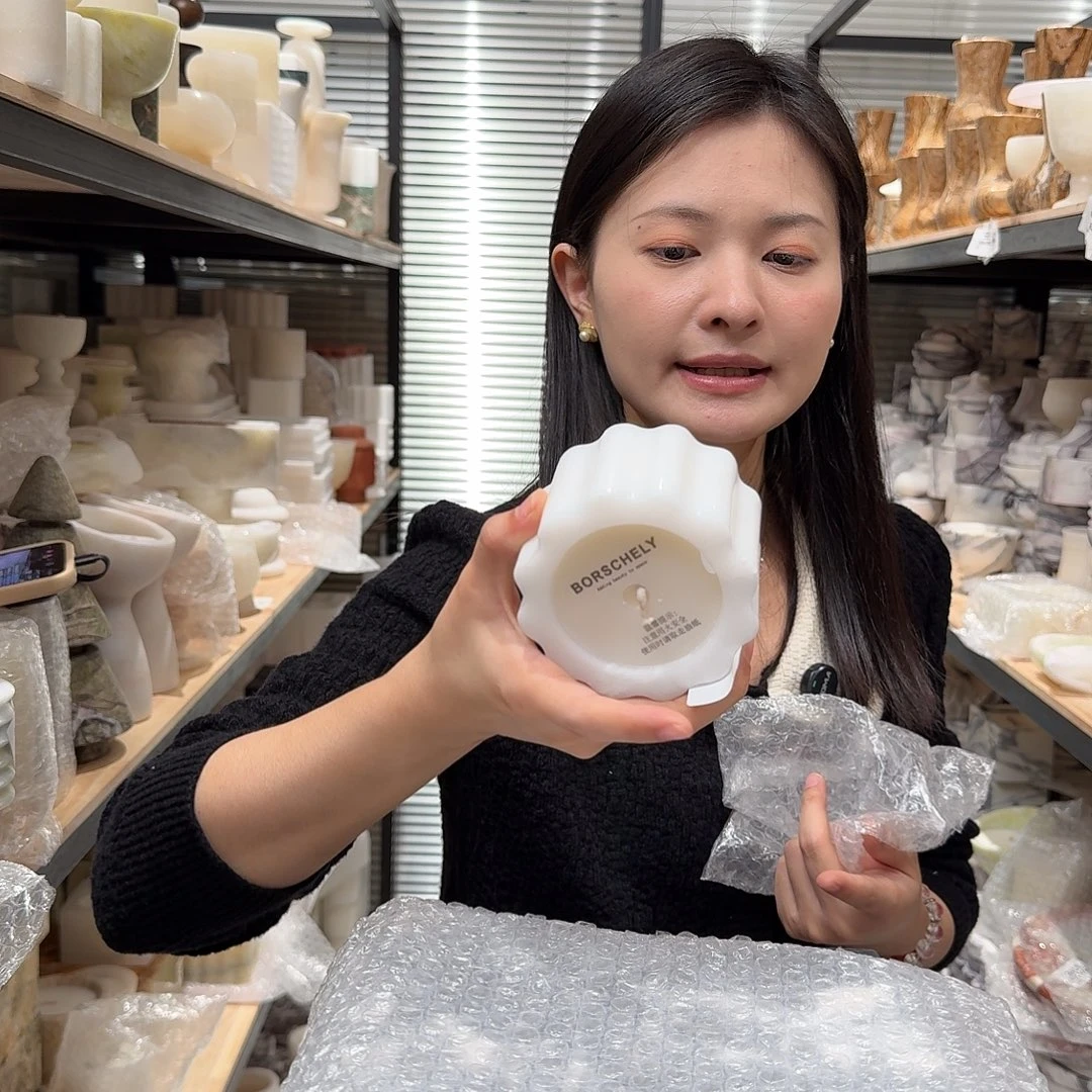 大理石X206。 有手感。亿