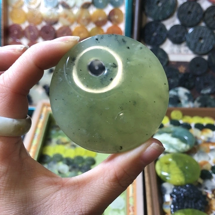 岫玉岫玉挂件未镶嵌