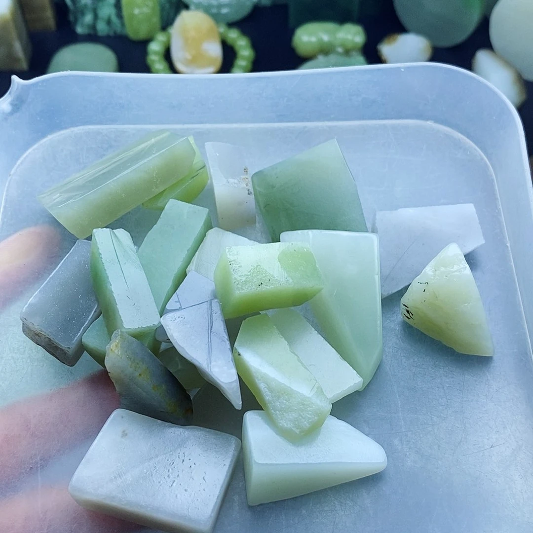 和田玉未镶嵌耳坠伏*