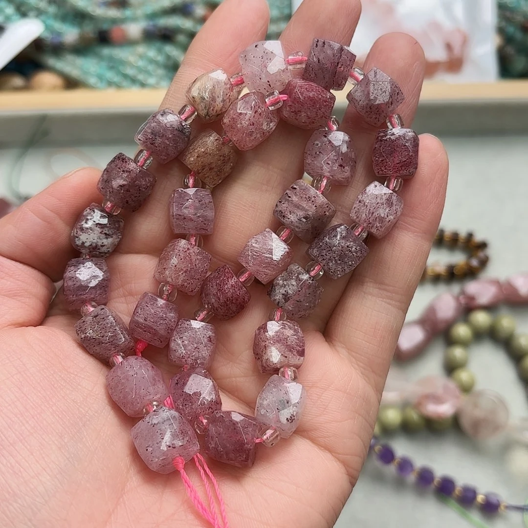 玛瑙/玉髓未镶嵌珠宝半成品卡十老草莓方切一条10