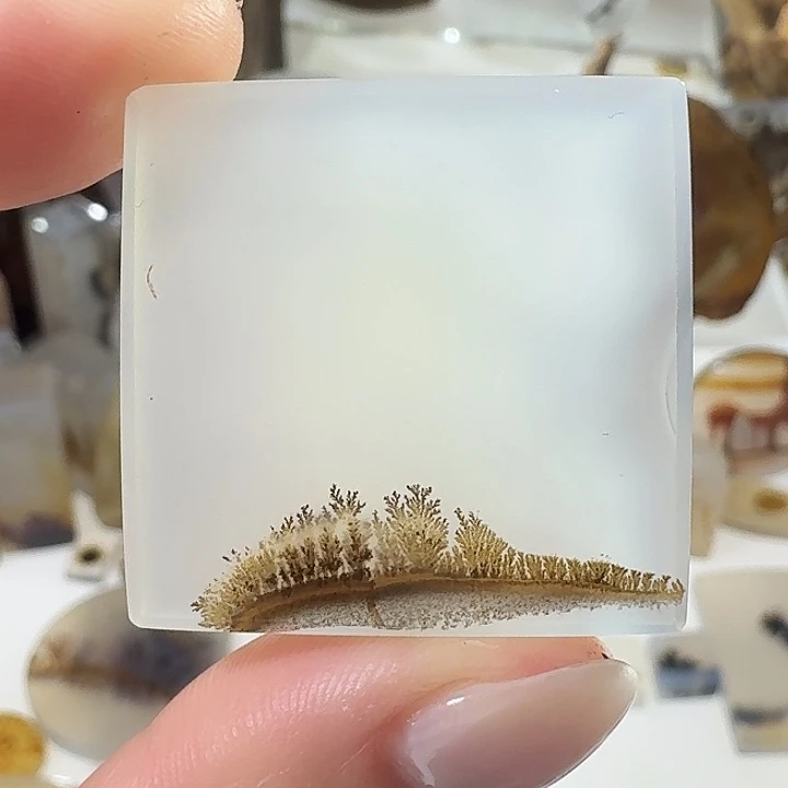 玛瑙/玉髓未镶嵌珠宝奇石