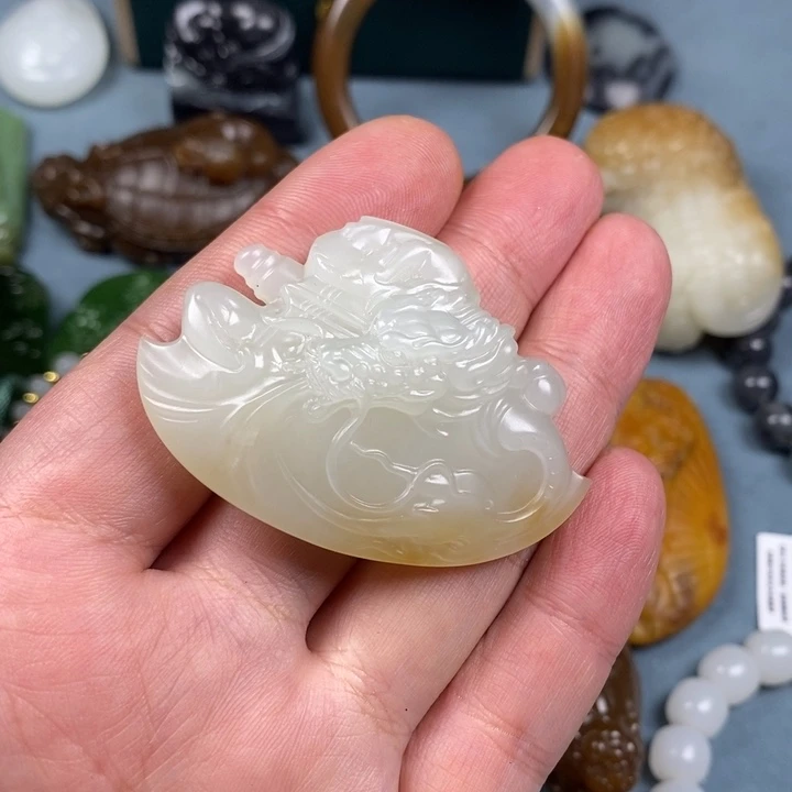 和田玉吊坠(不含链)未镶嵌奶***桐