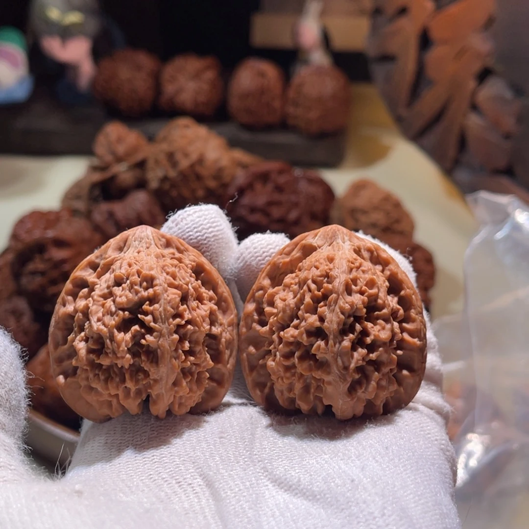 文玩核桃把件41满天星有修