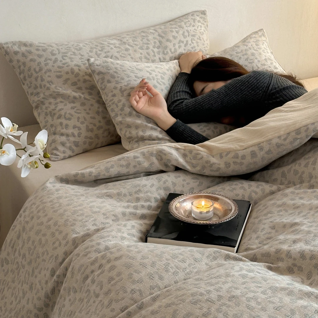 小豹纹24冬季新品色织大提花全棉学生纯棉四件套床笠简约风被套