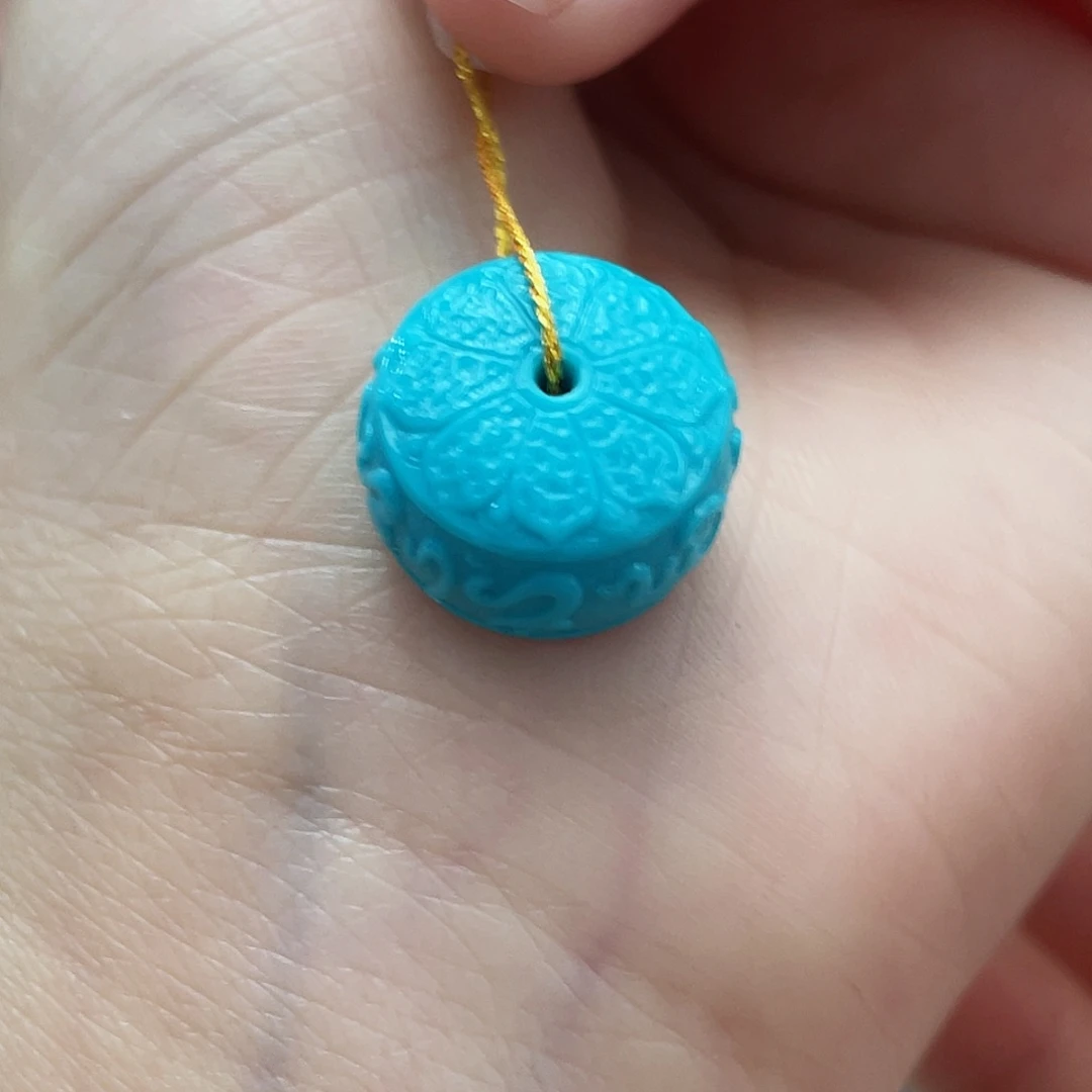 绿松石颈饰未镶嵌