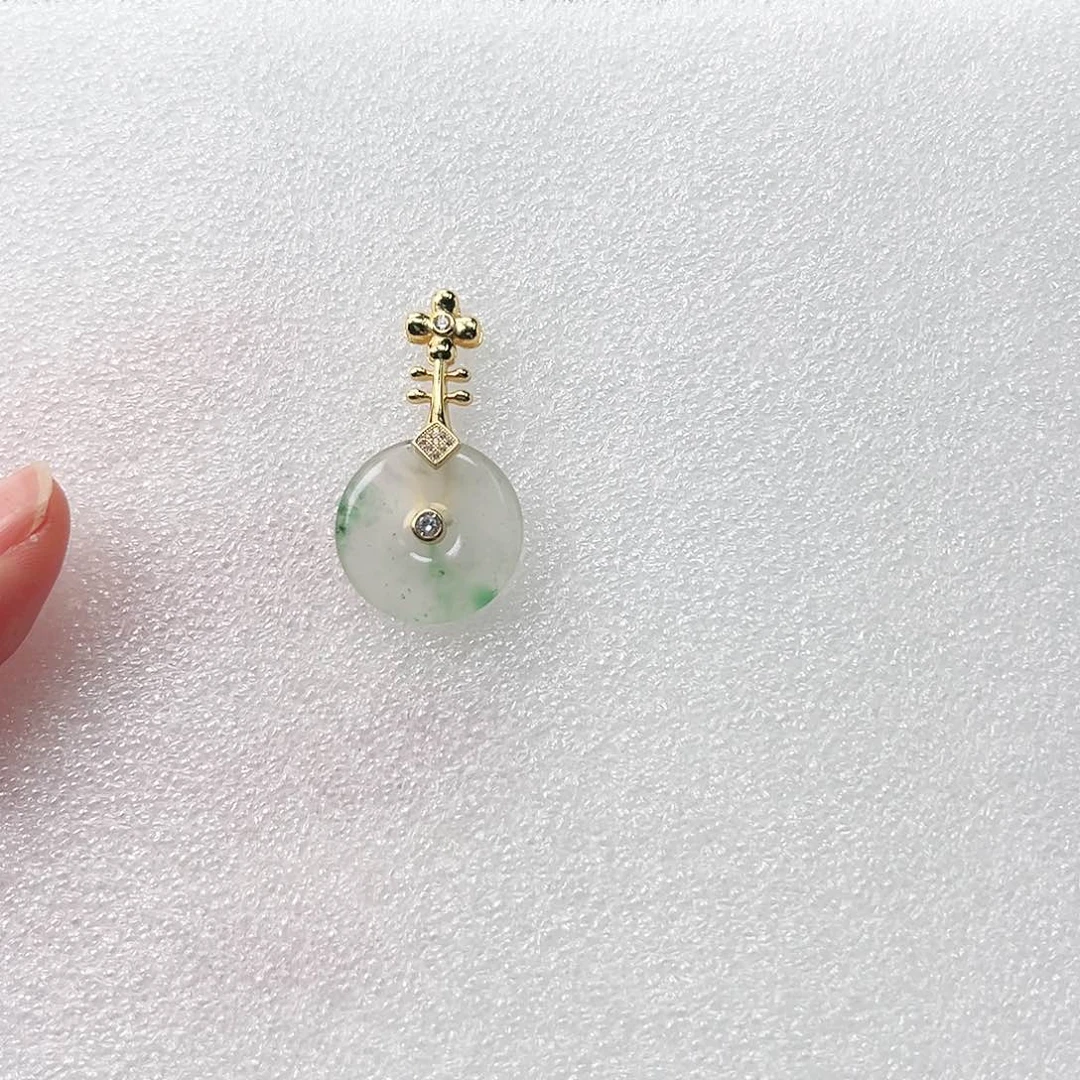 石英质玉吊坠(不含链)银S925镶嵌