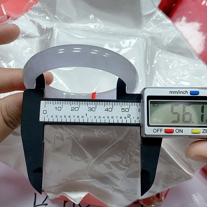 翡翠手镯未镶嵌109