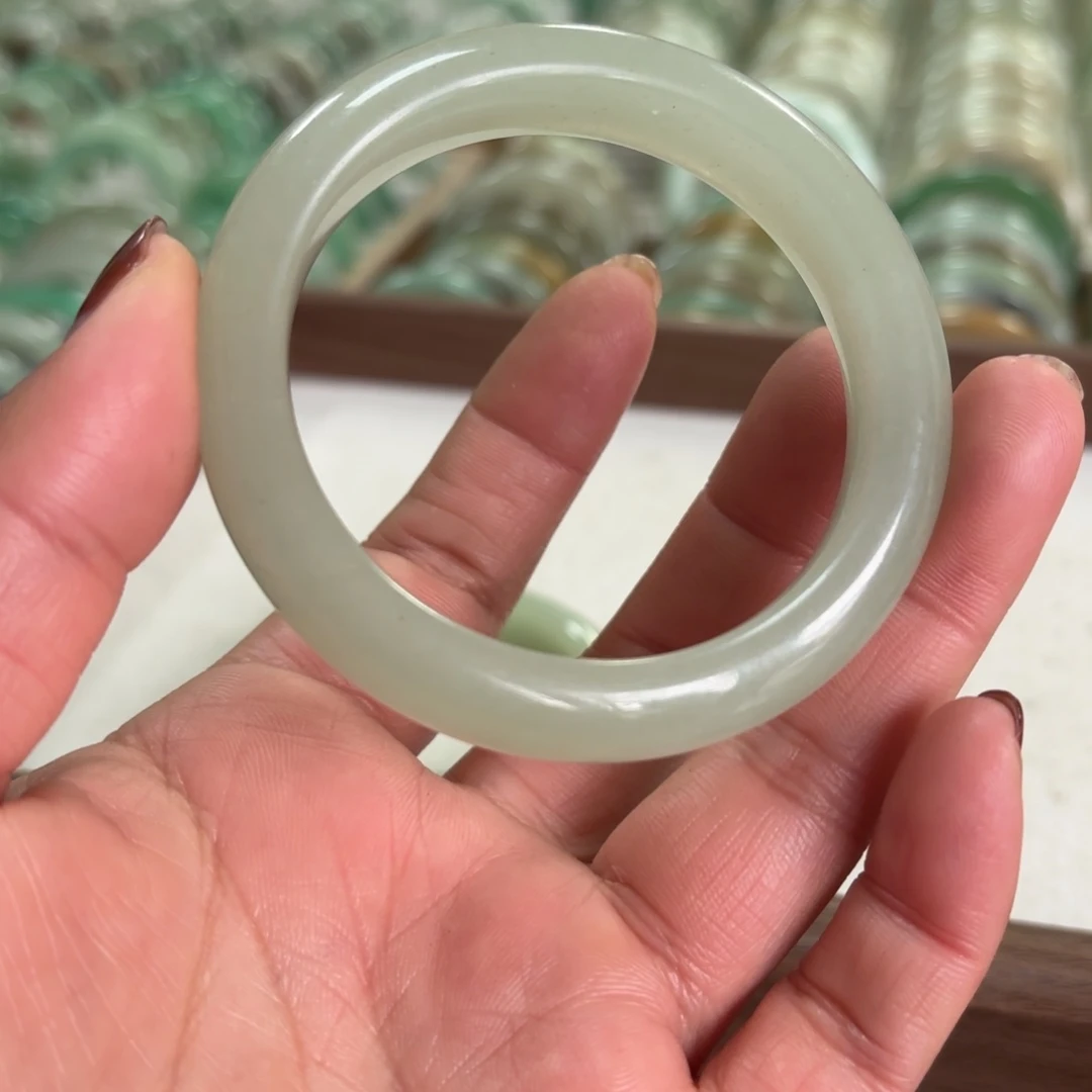未镶嵌手镯东陵石所***愿
