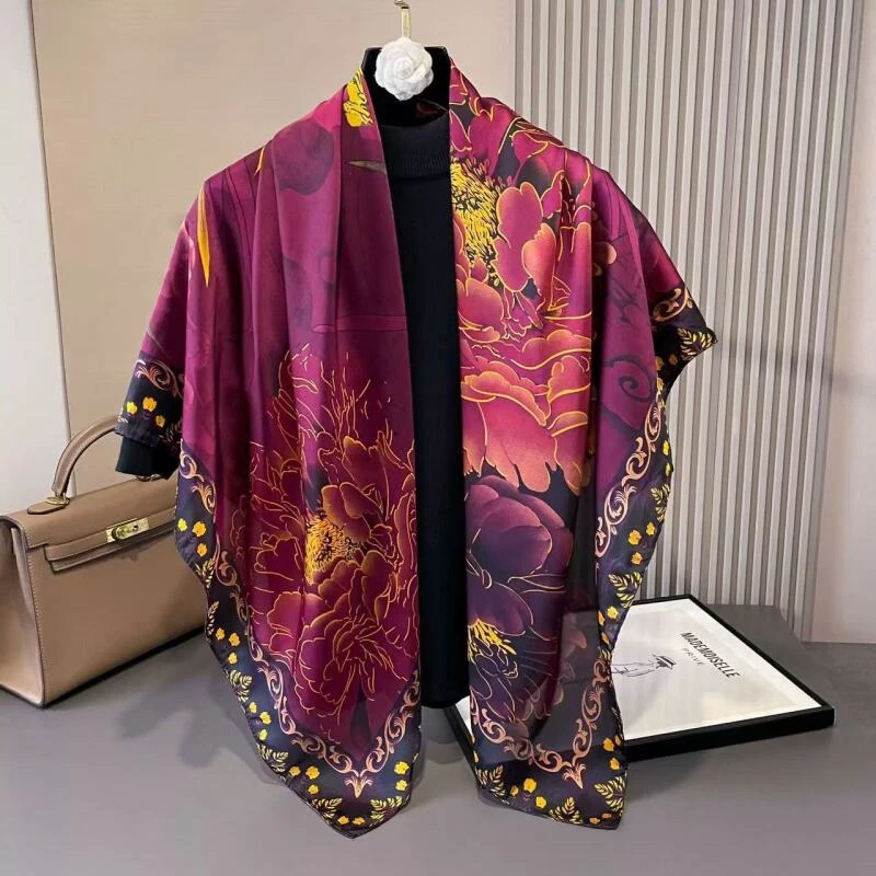 L723 描金牡丹  围巾方巾  110*110左右