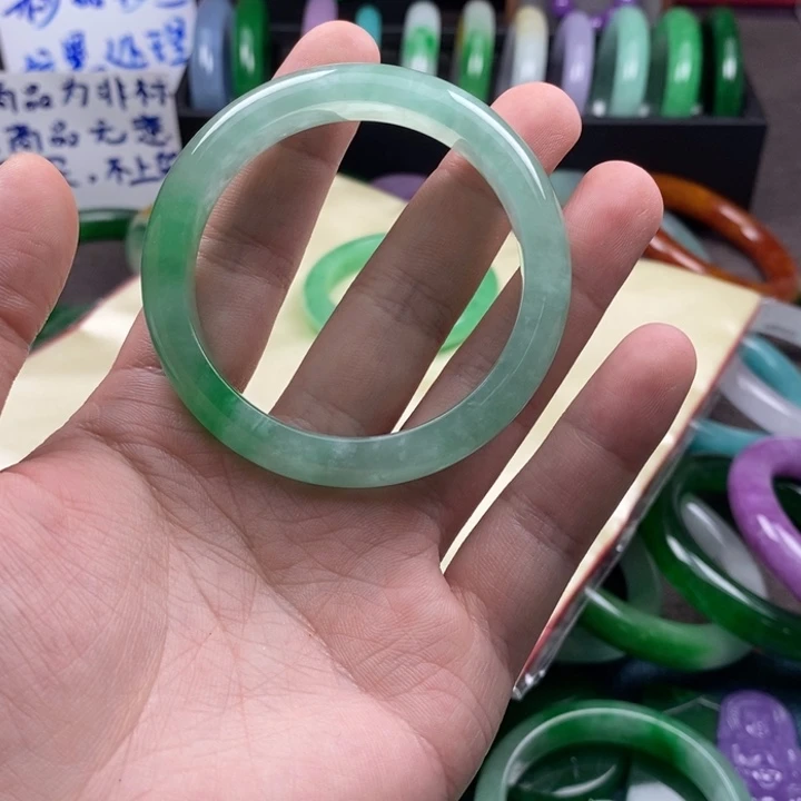 我**何工厂手镯品质保证