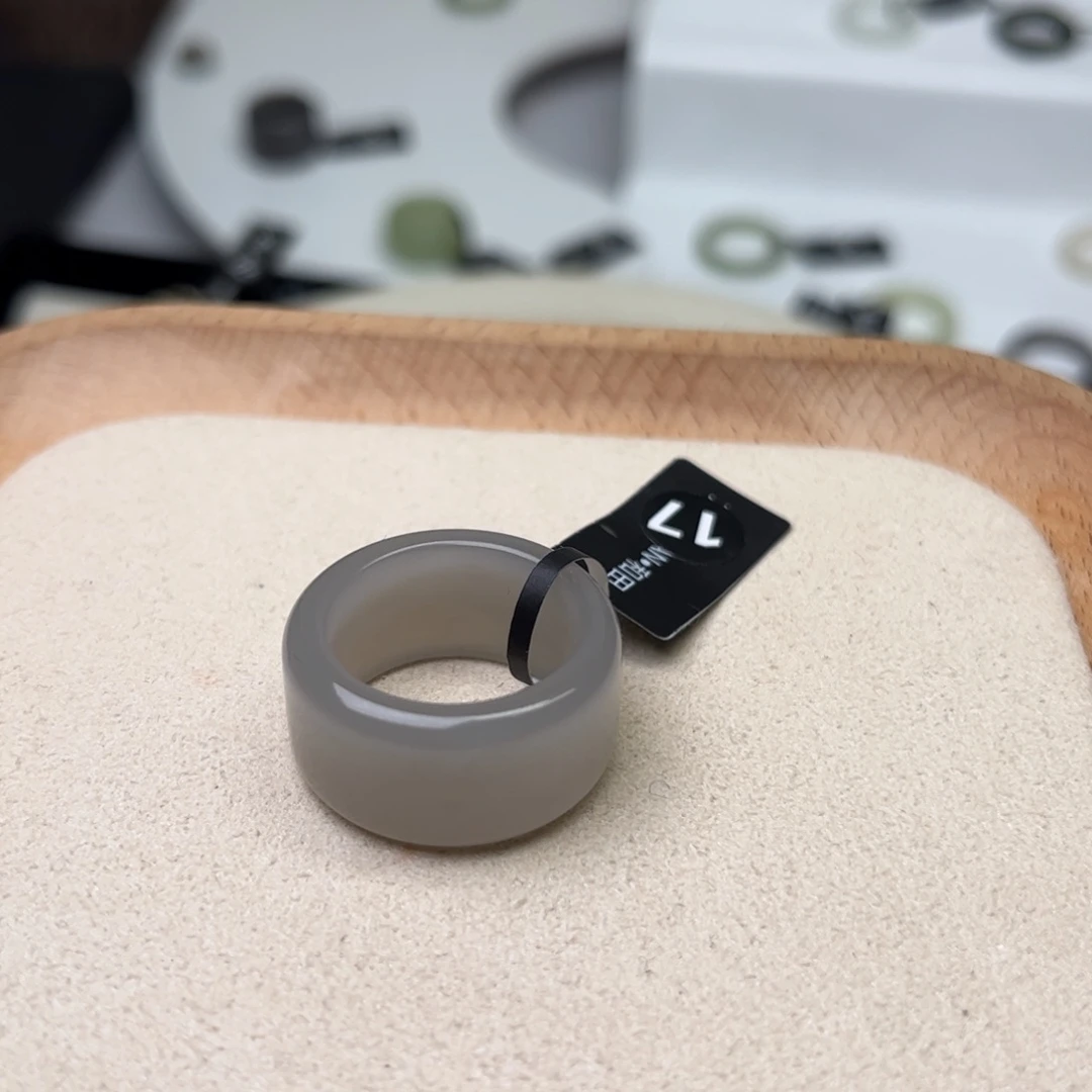 和田玉戒指未镶嵌