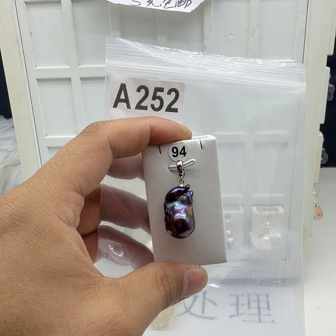 合金颈饰淡水珍珠