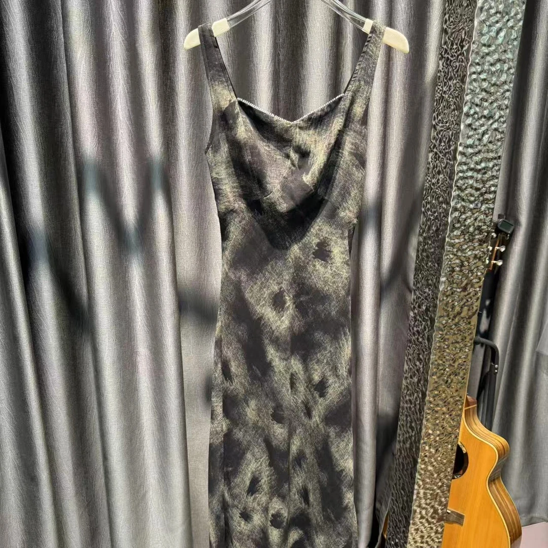 【一一专属】原创墨本灰蕾丝设计师款收腰连衣裙