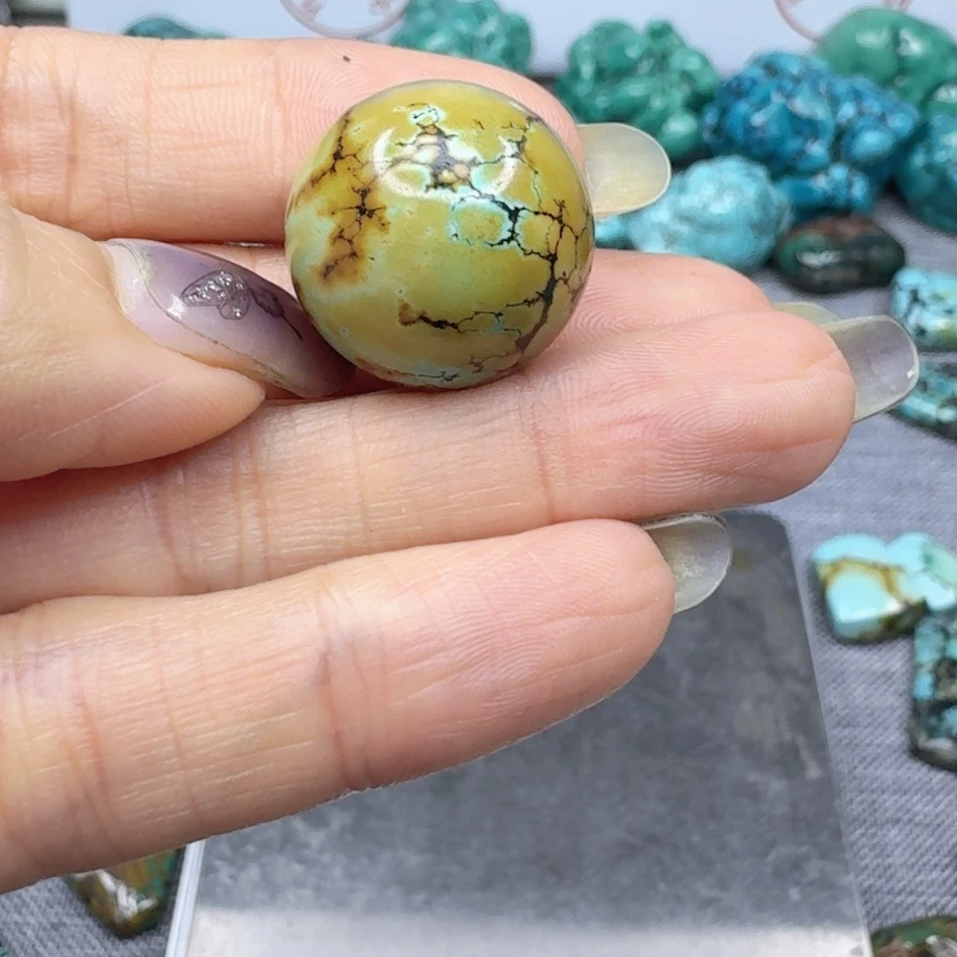 未镶嵌绿松石圆珠孤*