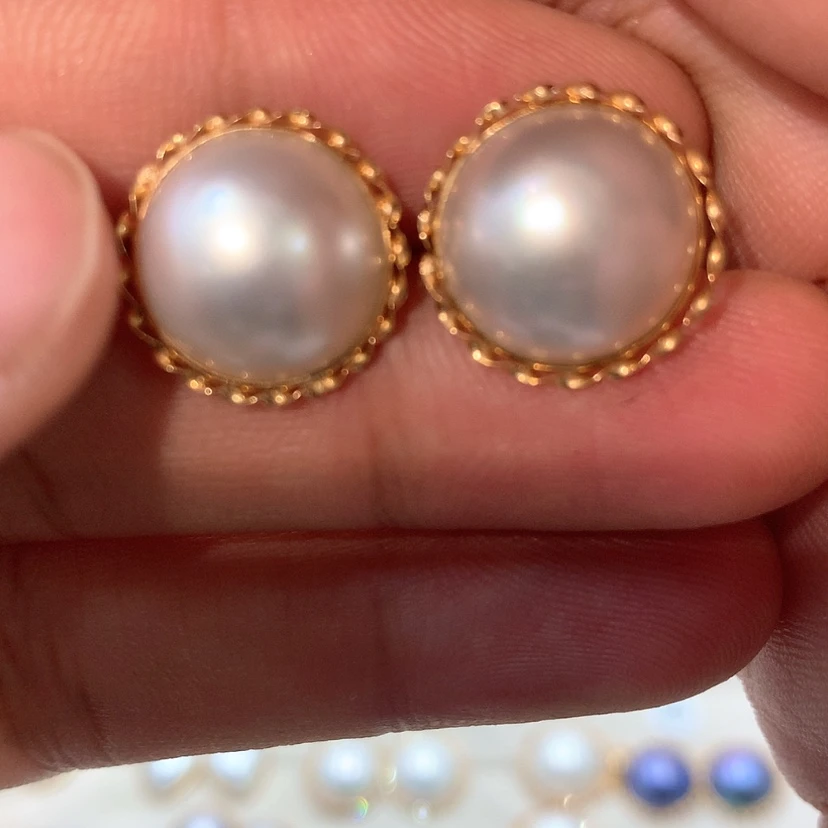 【闪购商品】耳饰拼合珍珠（马贝珠）18K金镶嵌