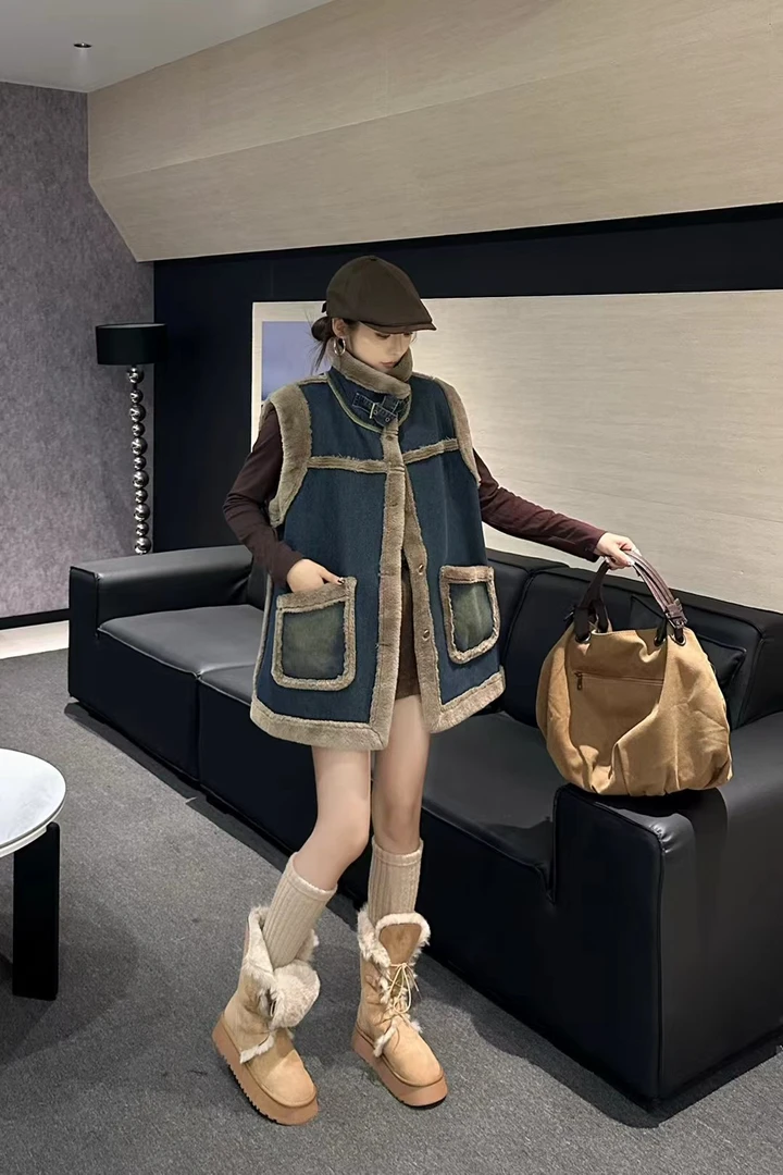 【嘎嘎推荐】复古牛仔拼接毛毛洋气宽松马甲外套