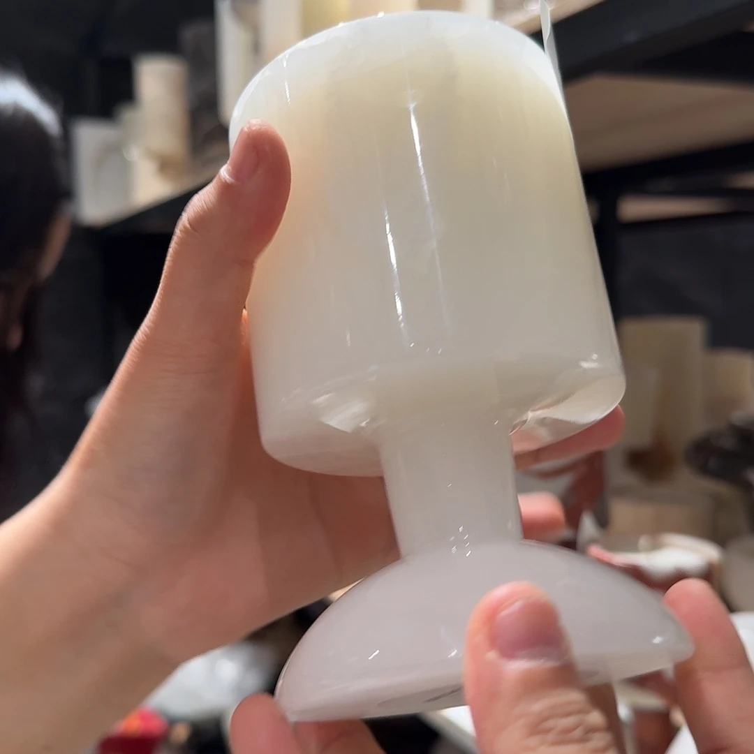 大理石h175。   不缺爱。