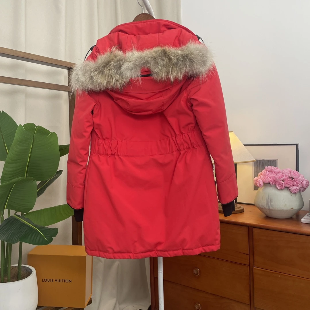 99新 CANADA GOOSE 青奢荟/s码/加拿大鹅红中长连帽羽绒服//40316