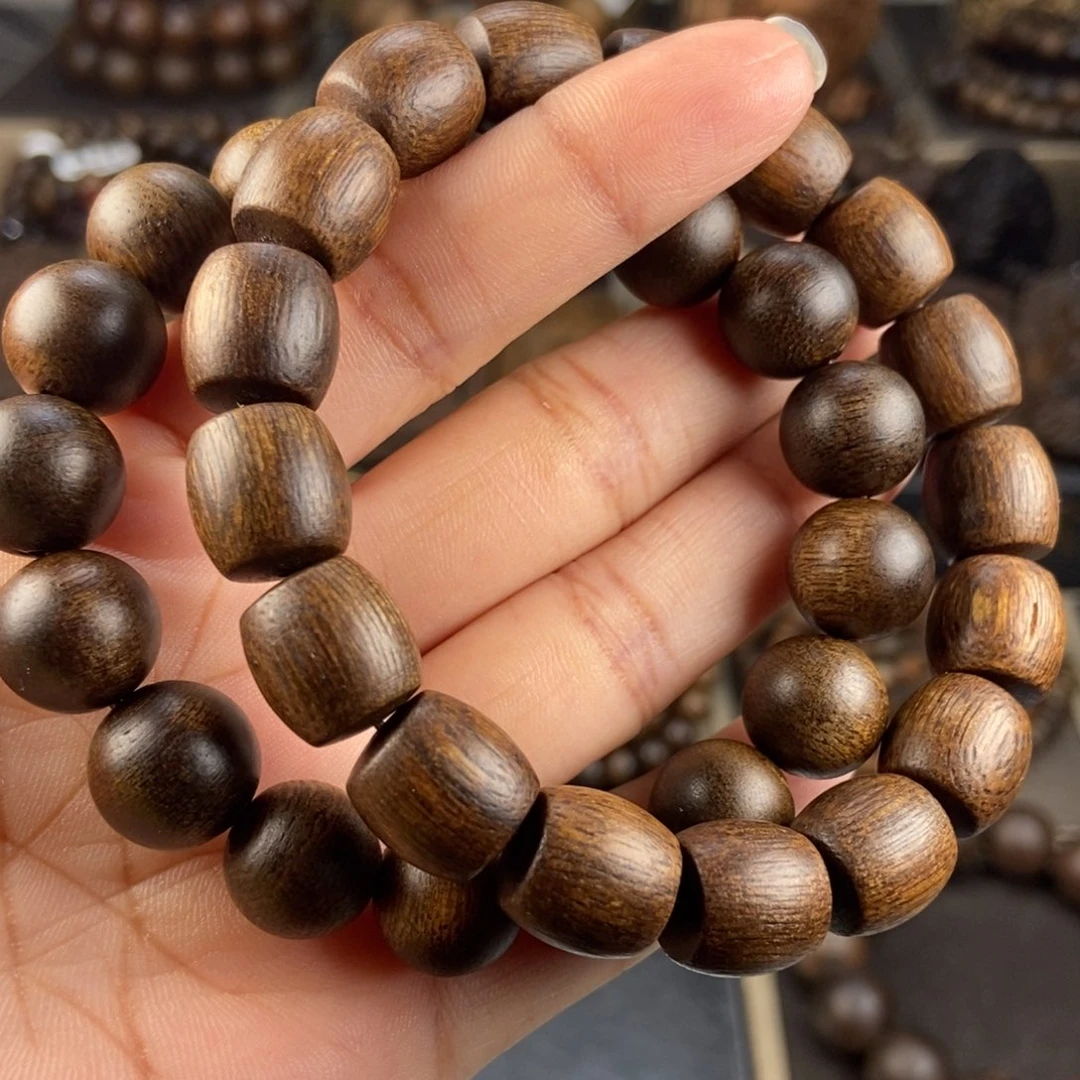 沉香手串s***e越南芽庄富森红土