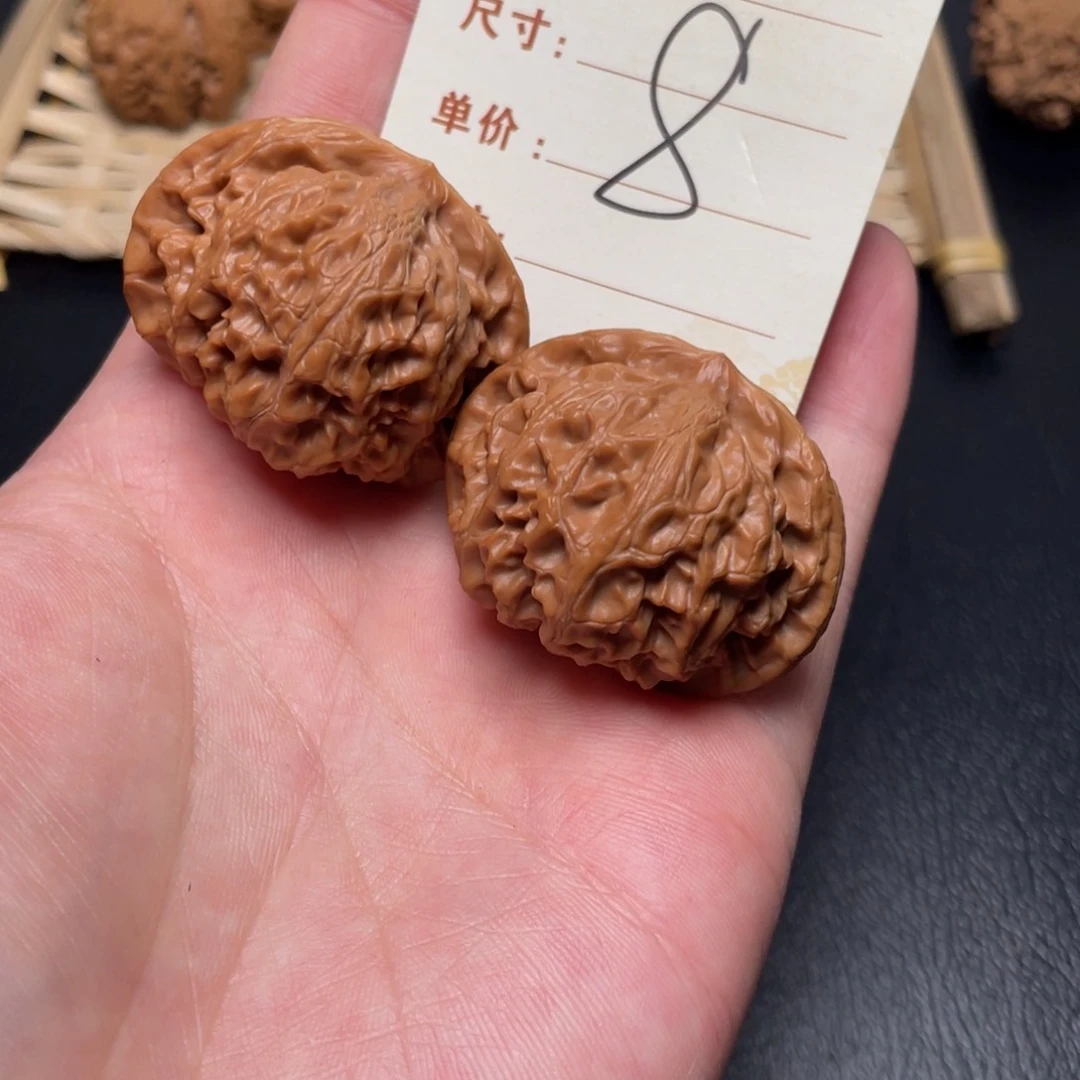 文玩核桃把件宫灯42尺8