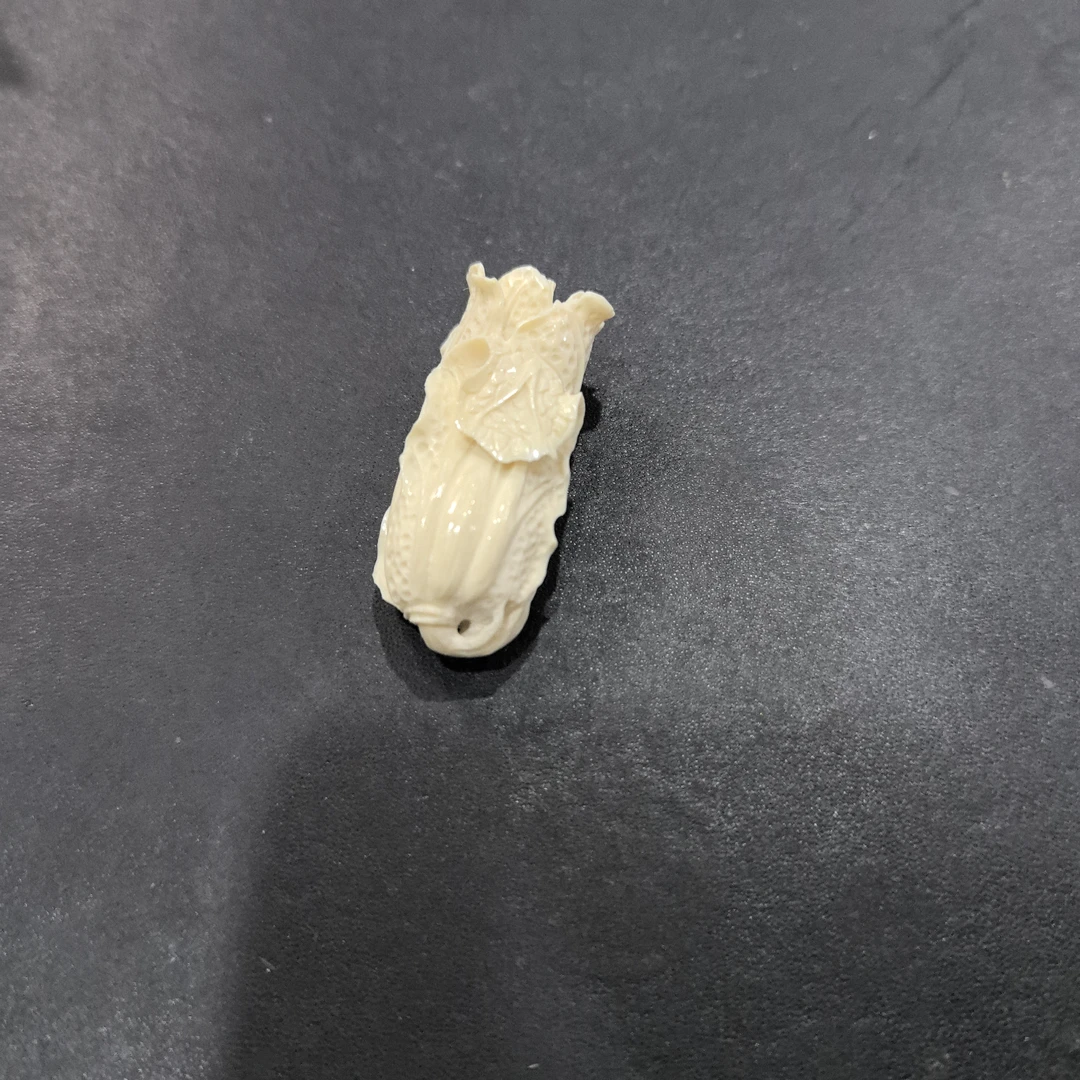 猛犸约11.8克雕刻件ZL4395