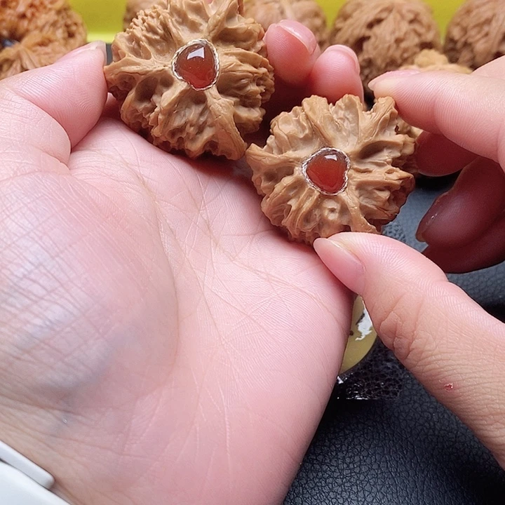 雾***山恭喜大哥喜提爱核