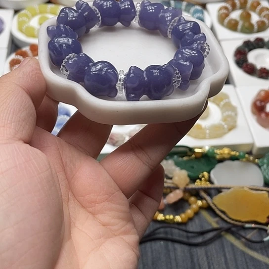 石英质玉（非洲翠）合金手串