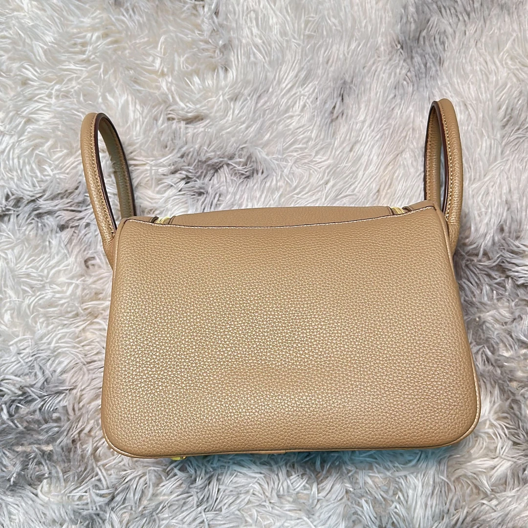 时尚百搭真皮女包 林 奶茶