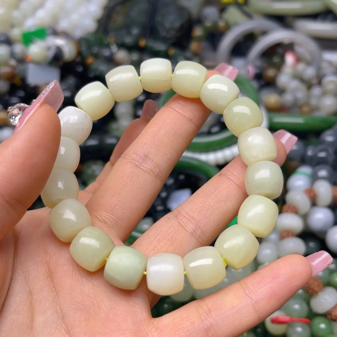 手串未镶嵌和田玉