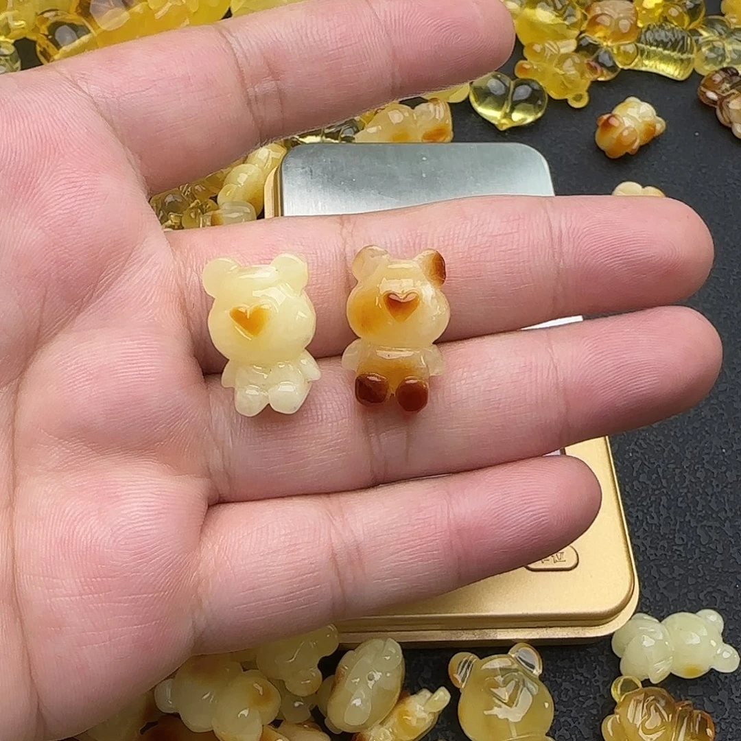 惜***缘琥珀未镶嵌裸石小熊
