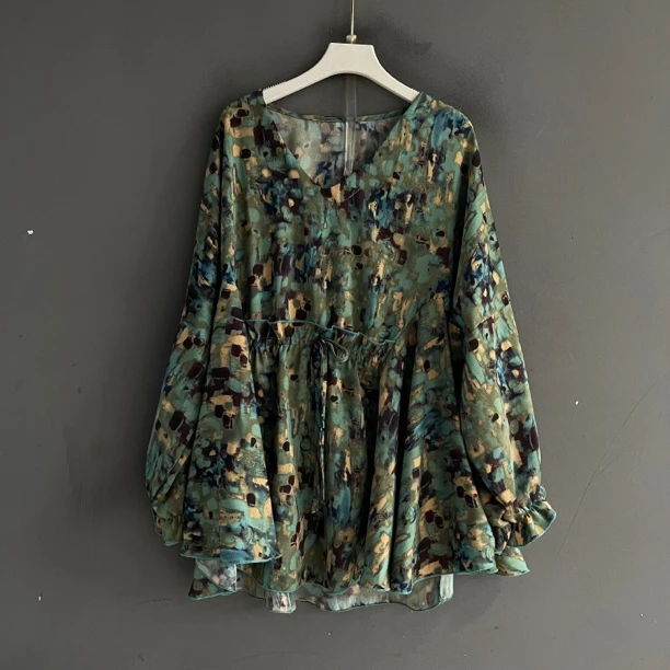 秋季新款韩版拼接碎花印花女衫胖MM显瘦大码可抽绳中长衫