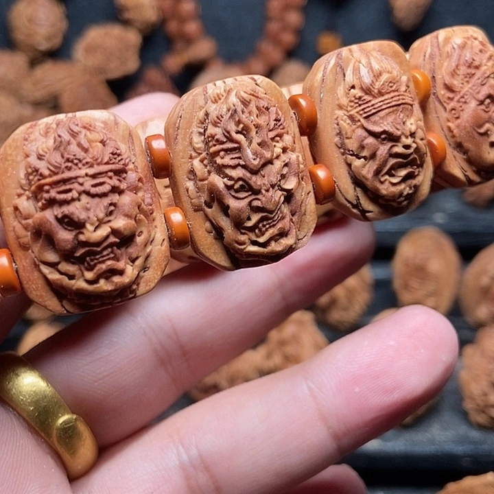 桃核不动明王手牌