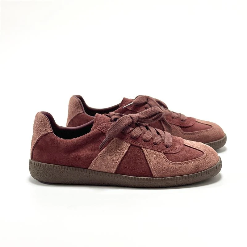 港风复古平底德训鞋女春款磨砂牛皮轻便显脚小休闲鞋运动板鞋