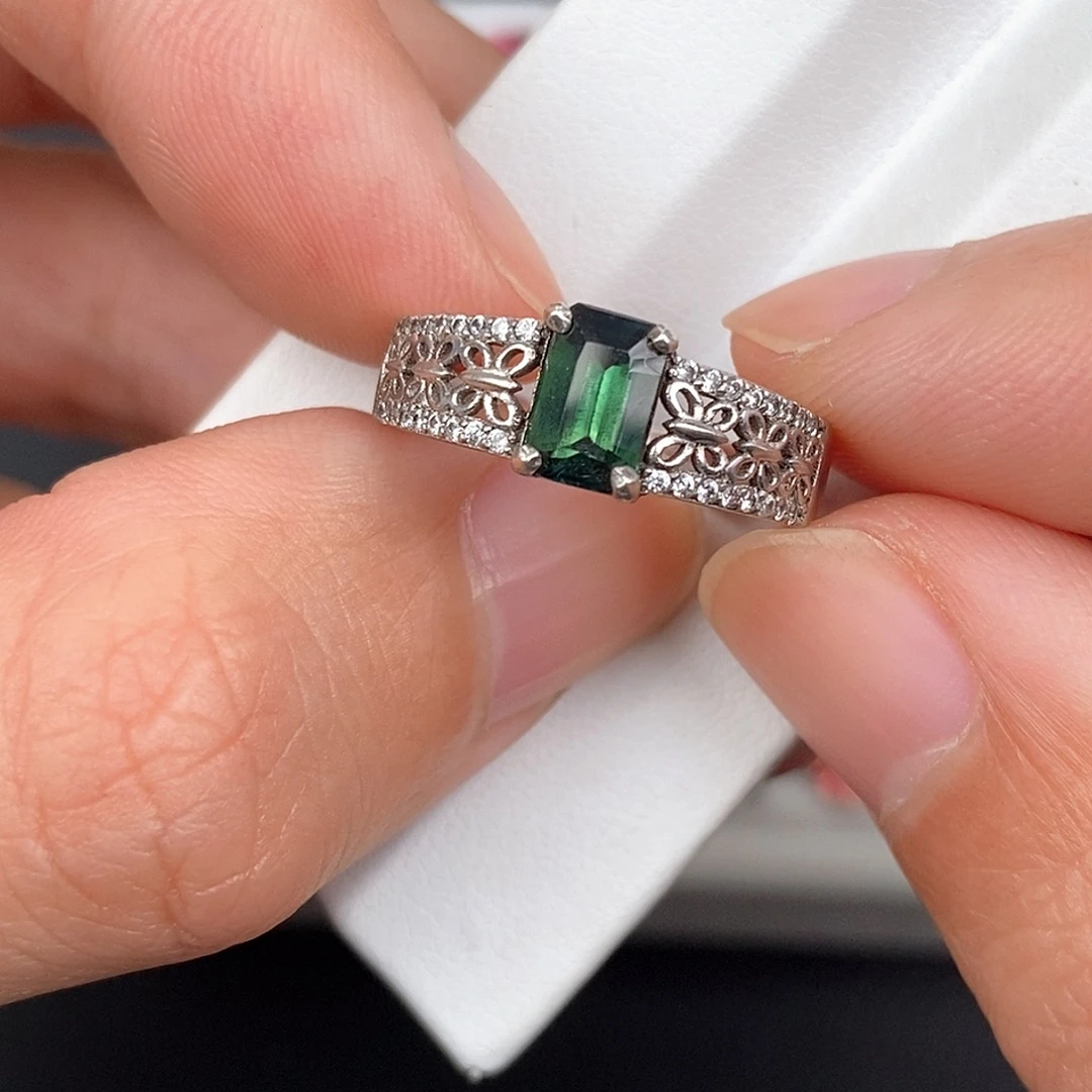 戒指银S925镶嵌蓝宝石