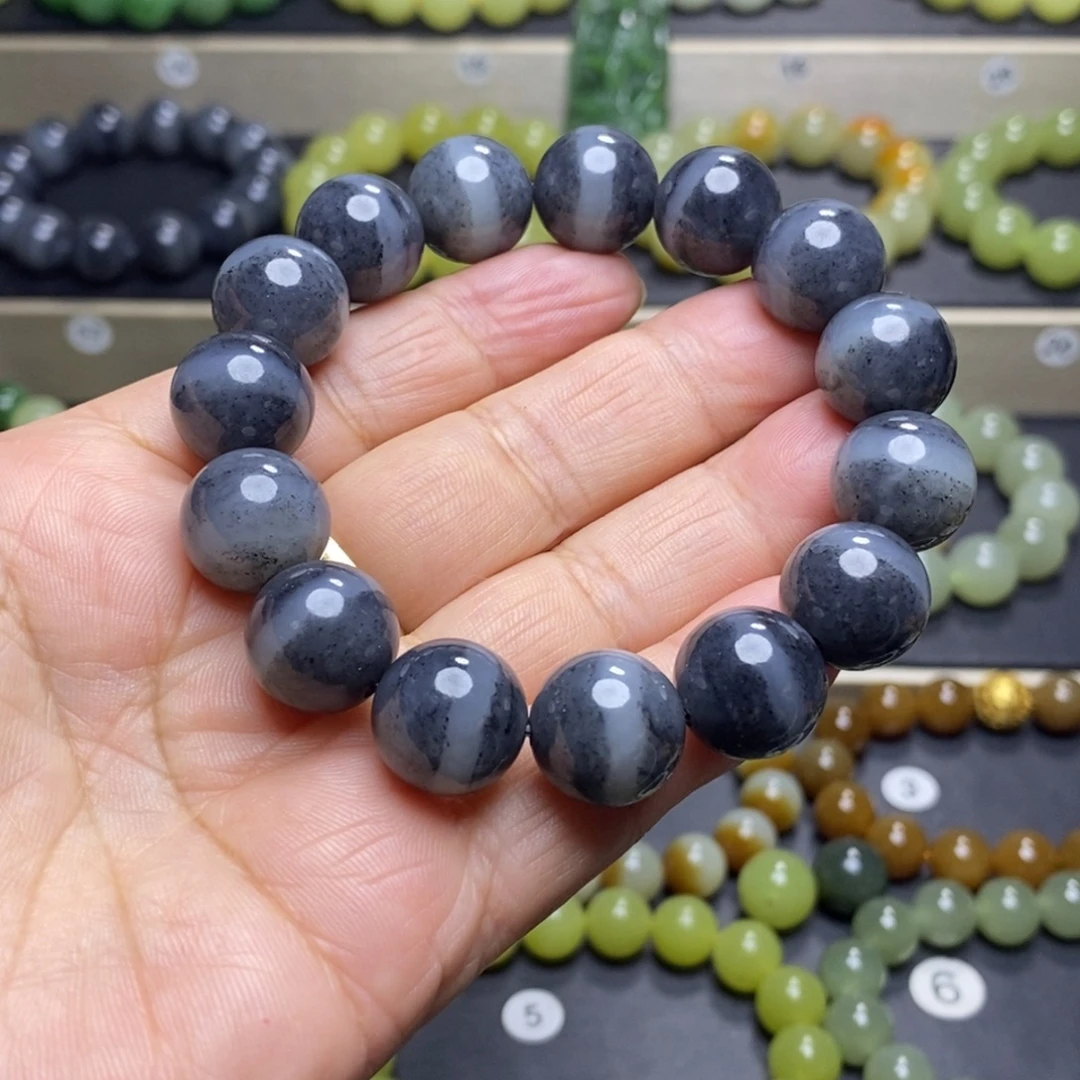 和田玉未镶嵌手串