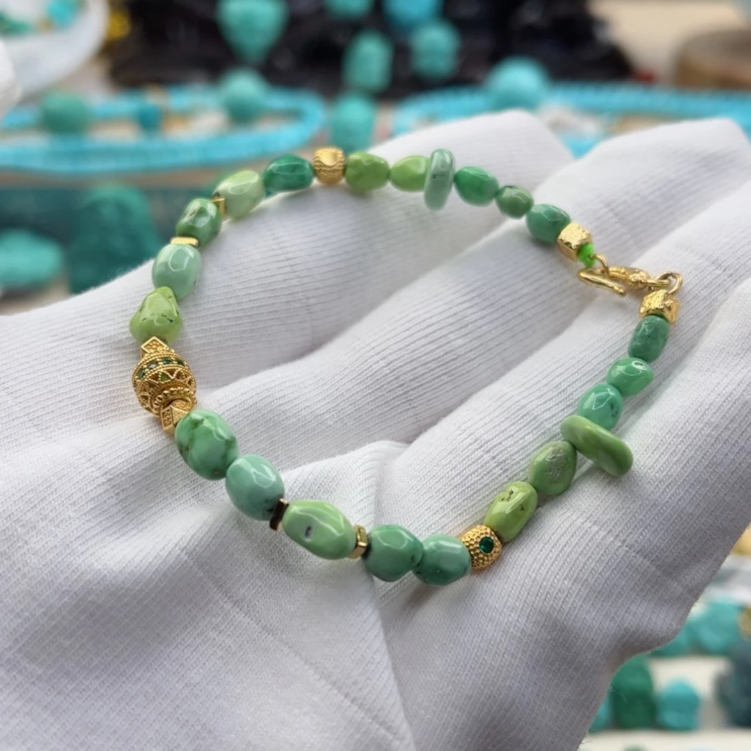 绿松石配饰未镶嵌