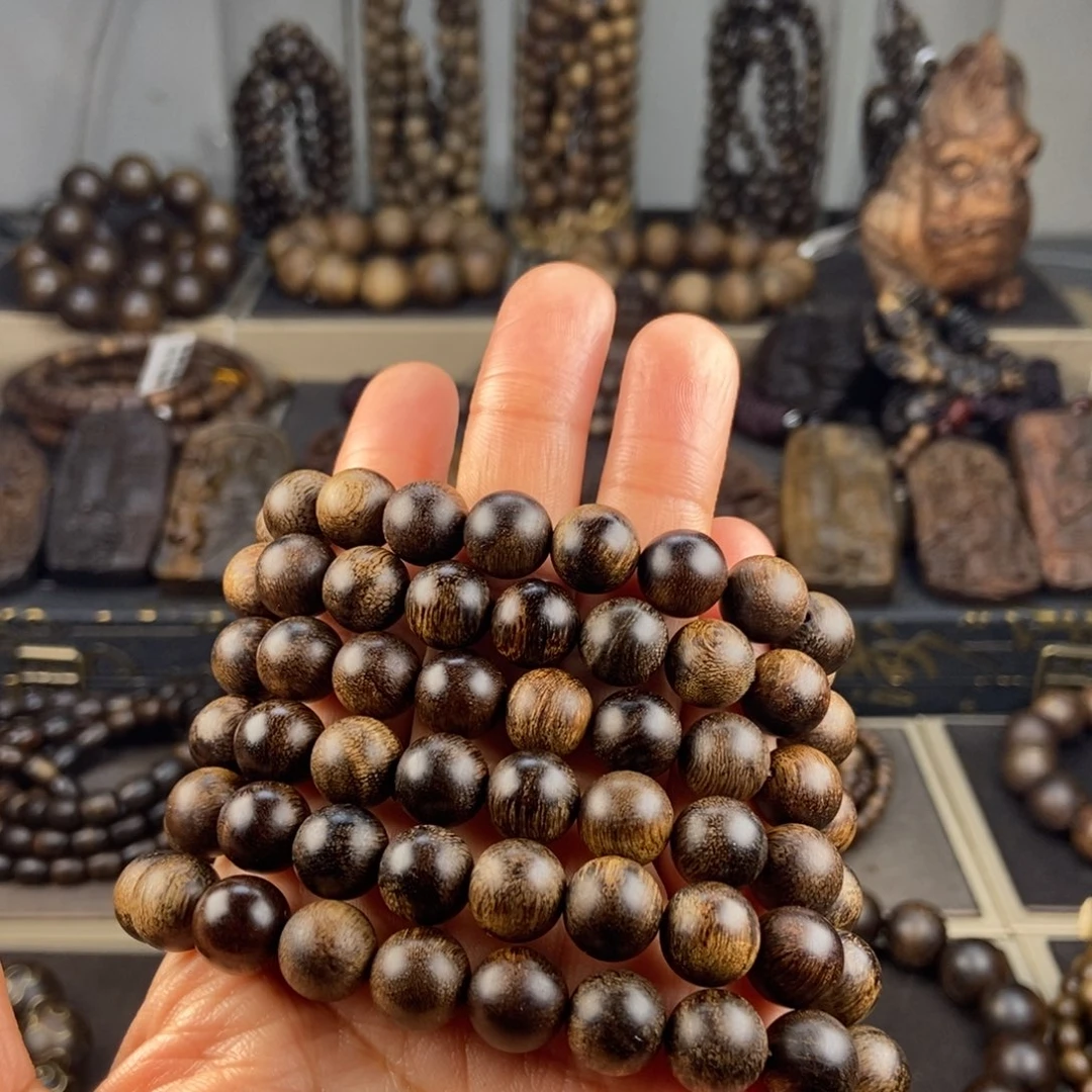 沉香手串丑**渔越南芽庄白棋玉化留疤