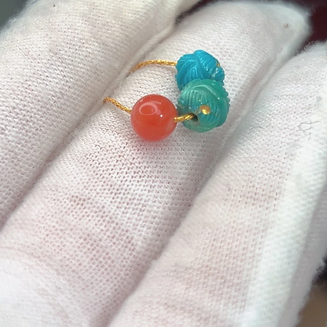 南红玛瑙未镶嵌珠宝奇石