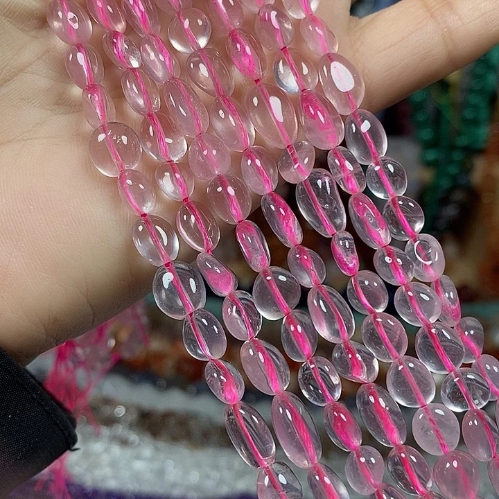 玛瑙/玉髓未镶嵌珠宝半成品天然冰透粉晶一条