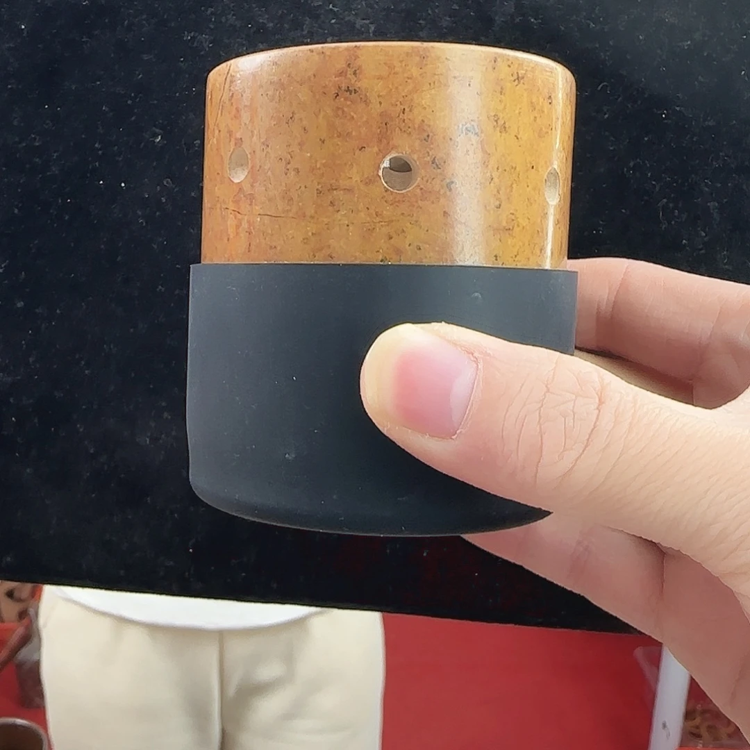 泗水砭石直播间炸福利原石芯一体打磨成型艾灸杯（硅胶防滑防烫）