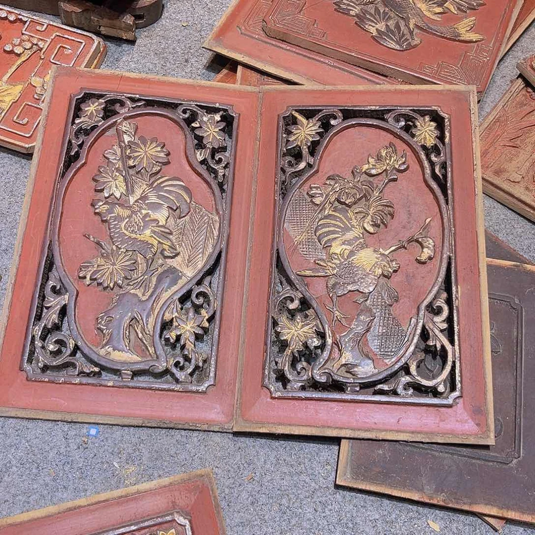 香樟木袁****）老木雕花板