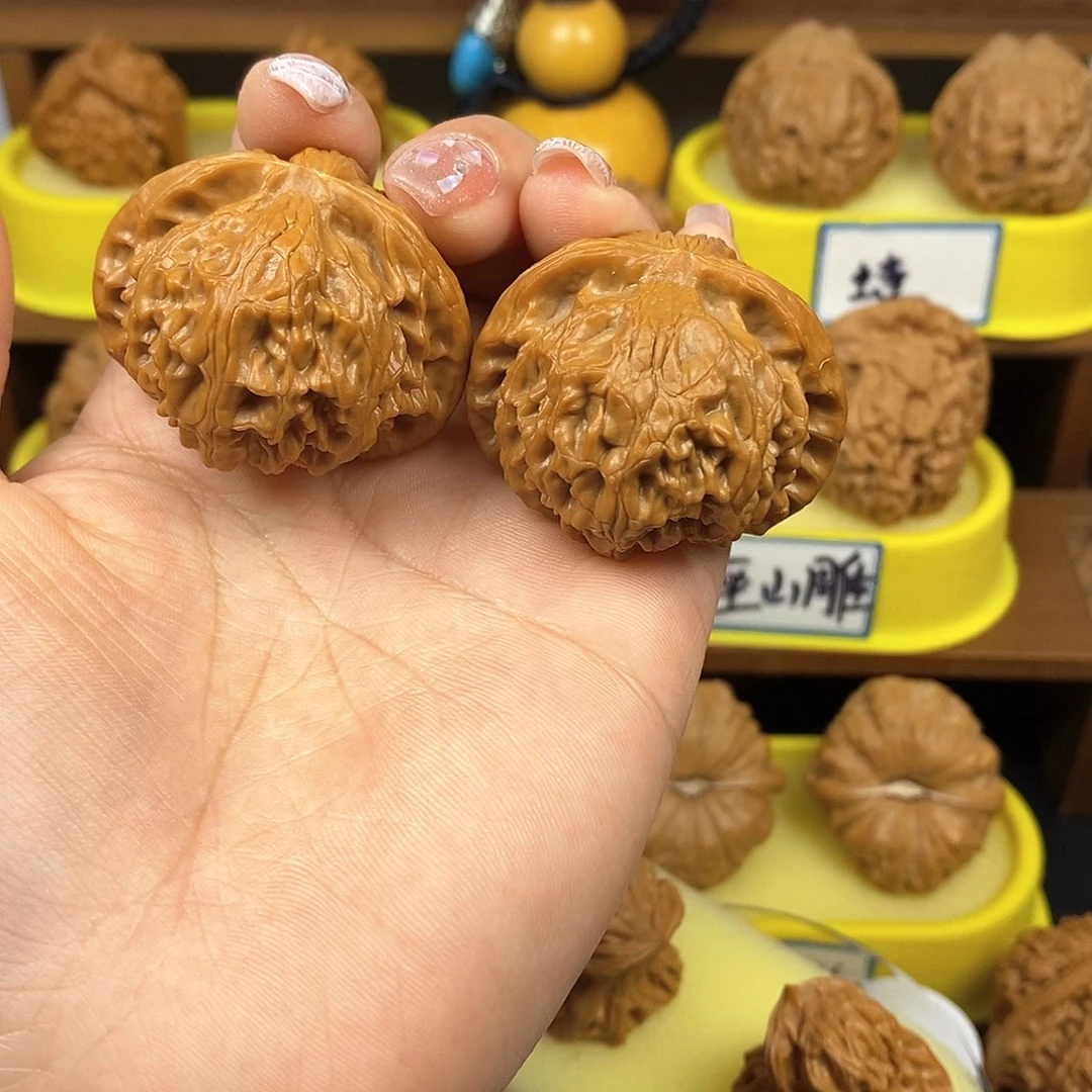 核桃宫灯 文玩/木作/... 文玩把件/