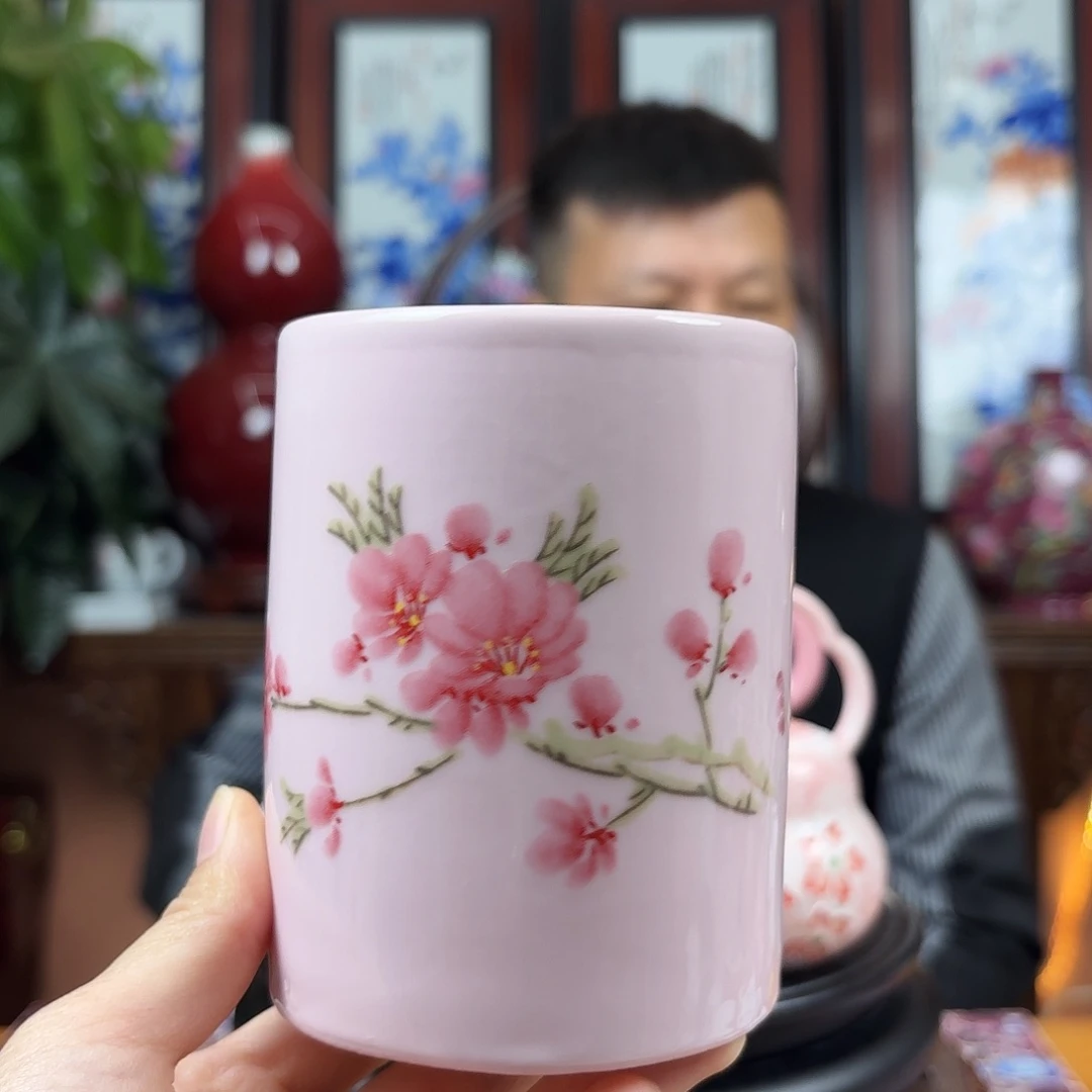 其他景德镇陶瓷手工笔筒